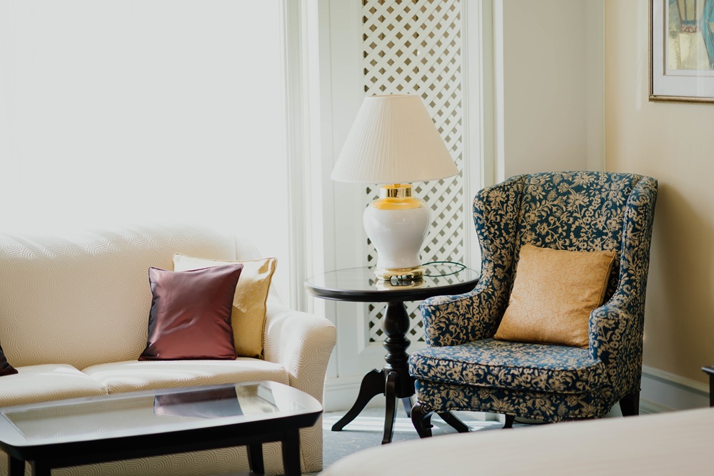 Furniture, chair, living room and room | HD photo by chuttersnap